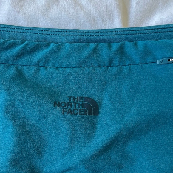 NWOT The North Face Women’s “Arque” Teal UNLINED Athletic Shorts SIZE XL - Picture 6 of 11